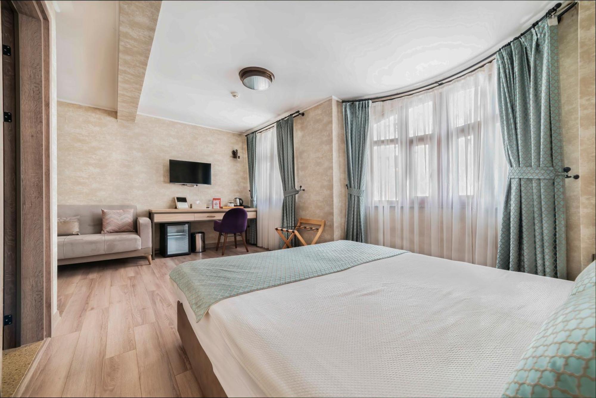 Castle Franco Suites 이스탄불 외부 사진